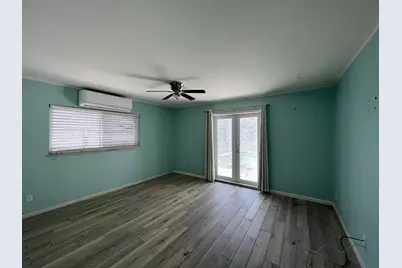 1927 Cypress Avenue, Fort Pierce, FL 34949 - Photo 10