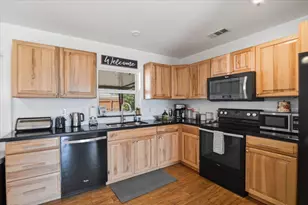 541 NE 58th Ct, Fort Lauderdale, FL 33334 - Photo 10