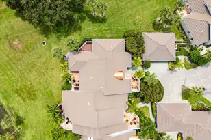 2584 Muirfield Ct, Wellington, FL 33414 - Photo 46