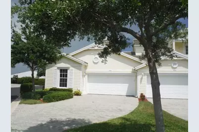 906 Mariner Bay Boulevard, Fort Pierce, FL 34949 - Photo 1