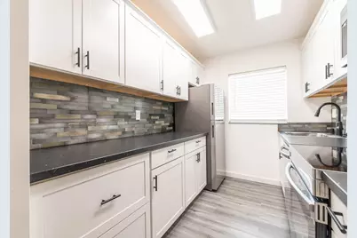 5061 Lakefront Boulevard #B, Delray Beach, FL 33484 - Photo 14