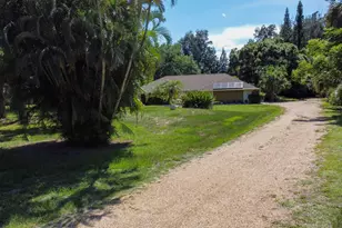 1974 SW St Andrews Dr, Palm City, FL 34990 - Photo 2