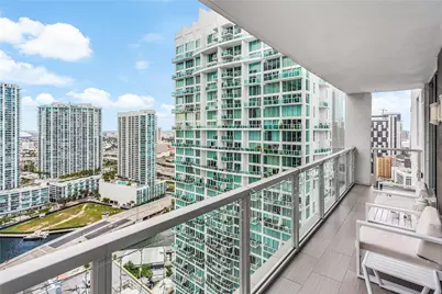 55 SE 6th Street #3500, Miami, FL 33131 - Photo 26