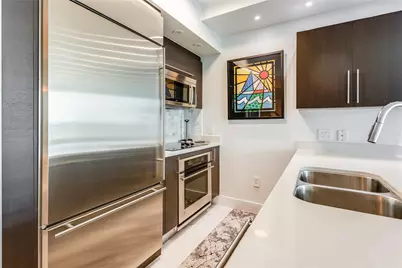 55 SE 6th Street #3500, Miami, FL 33131 - Photo 14