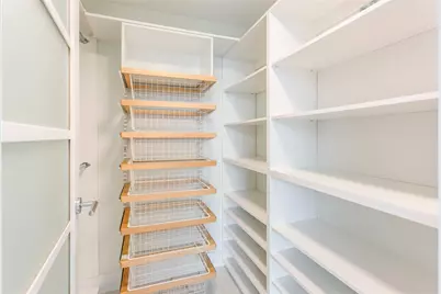55 SE 6th Street #3500, Miami, FL 33131 - Photo 20