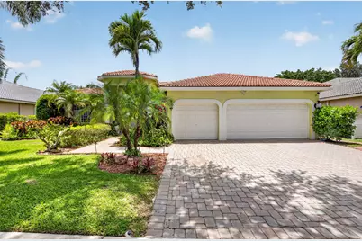 12657 Oak Run Court, Boynton Beach, FL 33436 - Photo 2