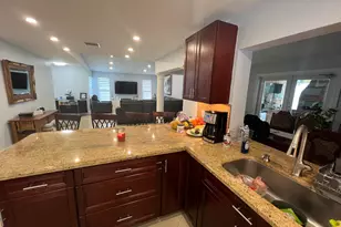 115 SW 34th Ave, Deerfield Beach, FL 33442 - Photo 18