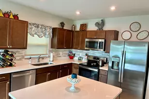 437 Acai Ln, Fort Pierce, FL 34981 - Photo 10