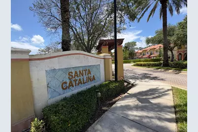 203 S Santa Catalina Circle #203, North Lauderdale, FL 33068 - Photo 2