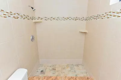 605 N Federal Highway #8, Lake Worth Beach, FL 33460 - Photo 10