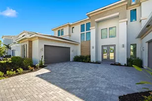 7738 Longchamp Ln, Lake Worth, FL 33449 - Photo 2