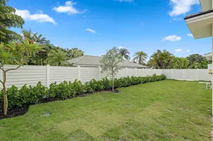 1160 Emerald Dr, Riviera Beach, FL 33404 - Photo 18