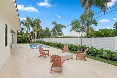 1160 Emerald Drive, Riviera Beach, FL 33404 - Photo 14