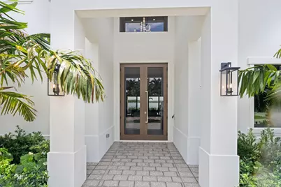 1160 Emerald Drive, Riviera Beach, FL 33404 - Photo 4