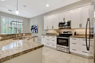 1136 Piccadilly St, Palm Beach Gardens, FL 33418 - Photo 8