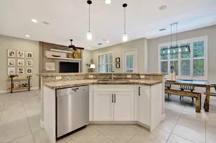 1136 Piccadilly St, Palm Beach Gardens, FL 33418 - Photo 10
