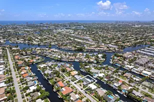 160 SE 12th Ct, Pompano Beach, FL 33060 - Photo 10