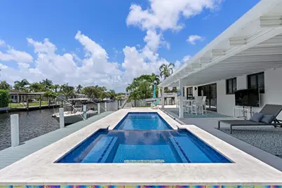 160 SE 12th Court, Pompano Beach, FL 33060 - Photo 32