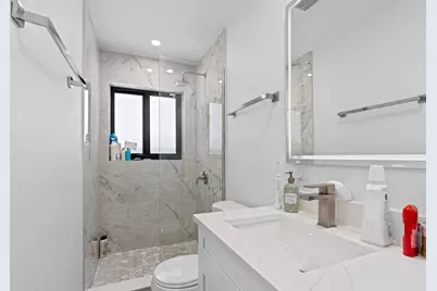 160 SE 12th Court, Pompano Beach, FL 33060 - Photo 18