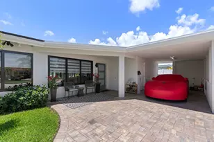 160 SE 12th Ct, Pompano Beach, FL 33060 - Photo 2