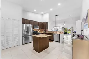 9463 Swansea Ln, West Palm Beach, FL 33411 - Photo 10