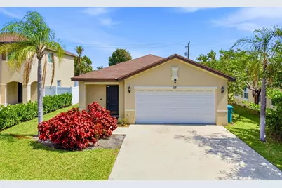 113 SE 3rd Avenue, Boynton Beach, FL 33435 - Photo 1