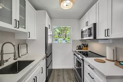 312 SW 12th Avenue, Fort Lauderdale, FL 33312 - Photo 18