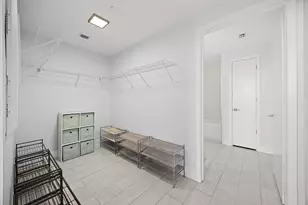 2000 Metropica Wy, Sunrise, FL 33323 - Photo 50