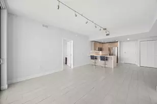 2000 Metropica Wy, Sunrise, FL 33323 - Photo 32