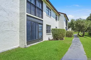 3242 Perimeter Dr, Greenacres, FL 33467 - Photo 26
