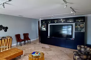 114 SW 57th Ct, Miami, FL 33144 - Photo 6