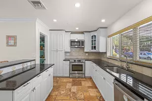 1082 SW 3rd St, Boca Raton, FL 33486 - Photo 14