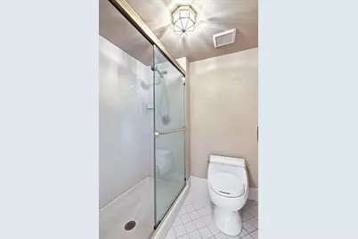 3242 Perimeter Drive, Greenacres, FL 33467 - Photo 18