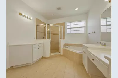 119 Lancaster Road, Boynton Beach, FL 33426 - Photo 38