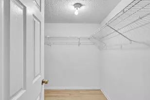 20331 NE 10th Ct, Miami, FL 33179 - Photo 40