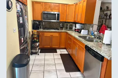 10501 NW 35th Place, Miami, FL 33147 - Photo 2