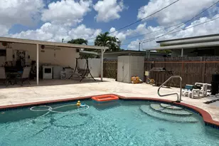 10501 NW 35th Pl, Miami, FL 33147 - Photo 16
