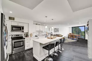 3800 N Hills Dr, Hollywood, FL 33021 - Photo 4