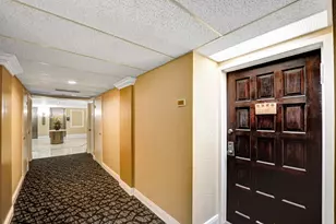 3800 N Hills Dr, Hollywood, FL 33021 - Photo 1
