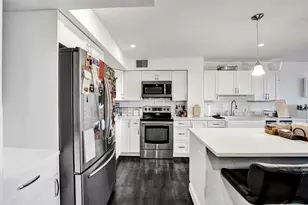 3800 N Hills Dr, Hollywood, FL 33021 - Photo 6