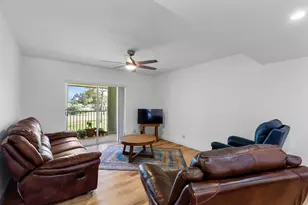 18081 SE Country Club Dr, Jupiter, FL 33469 - Photo 8