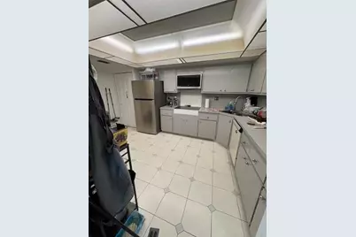 2150 Sans Souci Boulevard #C402, North Miami, FL 33181 - Photo 4
