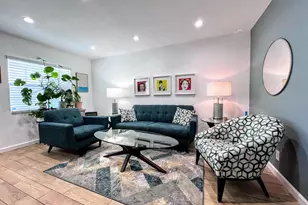 2660 NE 8th Ave, Wilton Manors, FL 33334 - Photo 1