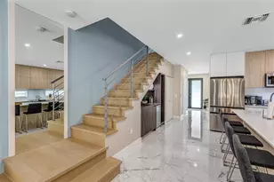 811 SW 10th Terrace, Fort Lauderdale, FL 33315 - Photo 22