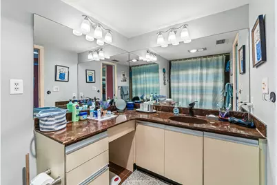 5687 Fairway Park Drive, Boynton Beach, FL 33437 - Photo 24