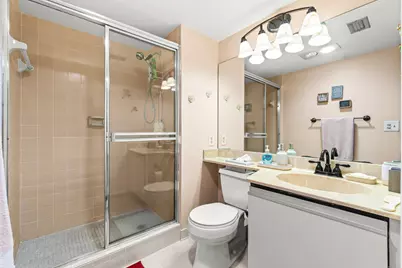 5687 Fairway Park Drive, Boynton Beach, FL 33437 - Photo 28