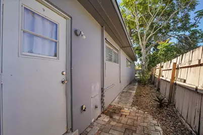 2620 Harding Street, Hollywood, FL 33020 - Photo 8