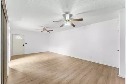 6115 Seven Springs Boulevard, Greenacres, FL 33463 - Photo 4