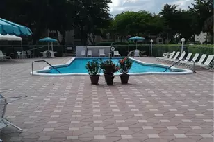 1030 Country Club Dr, Margate, FL 33063 - Photo 18