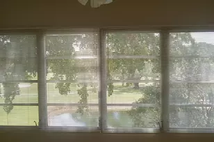 1030 Country Club Dr, Margate, FL 33063 - Photo 10